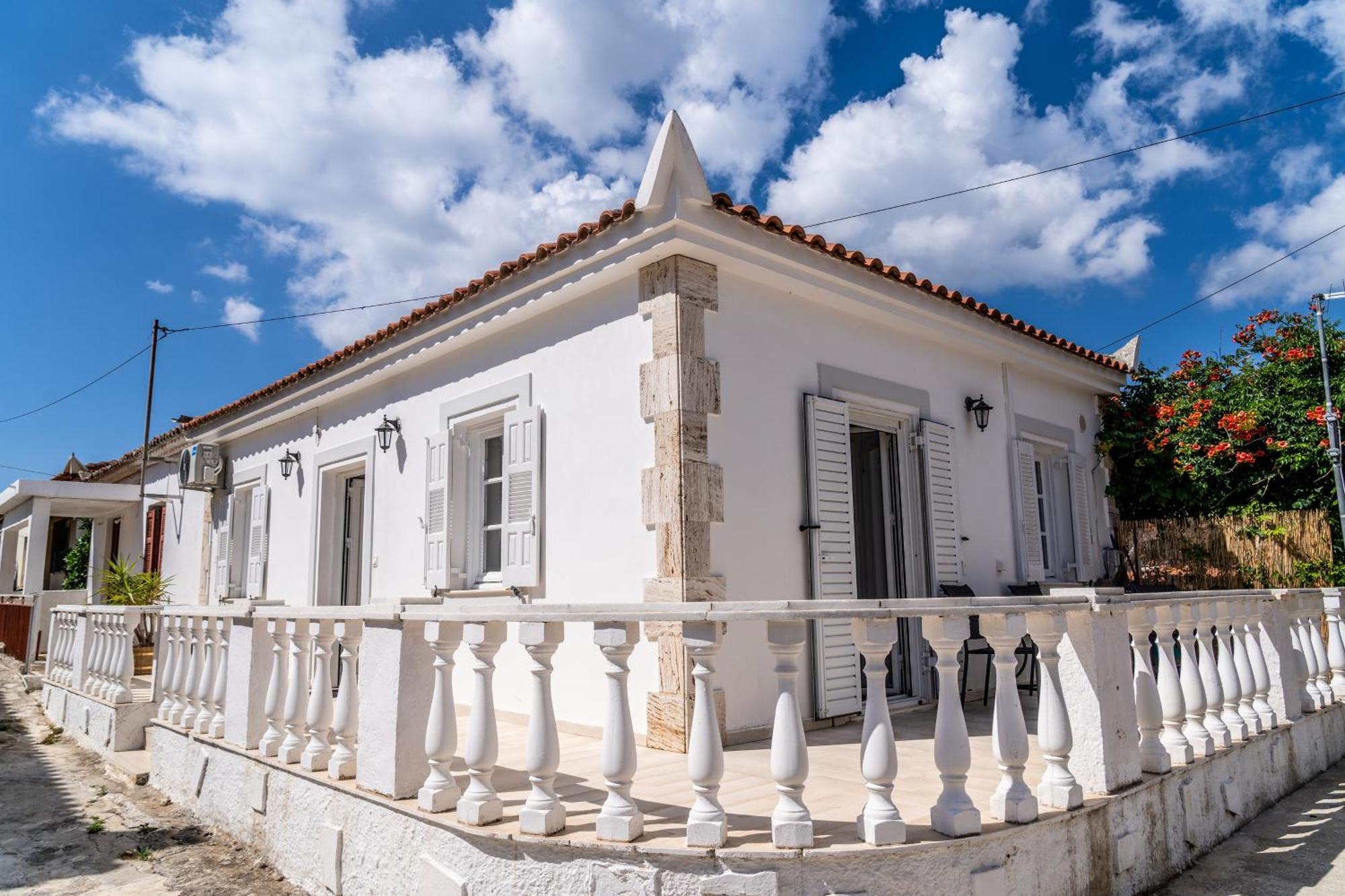 Cozy One Bedroom House Koróni Екстериор снимка